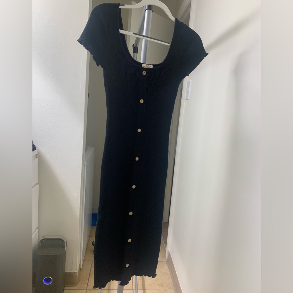 Hippie Rose | Maxi Form-Fitting Black Casual Dress | Size: M